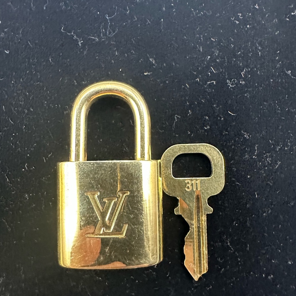 Louis Vuitton Luxurious Gold Lock and Key #311